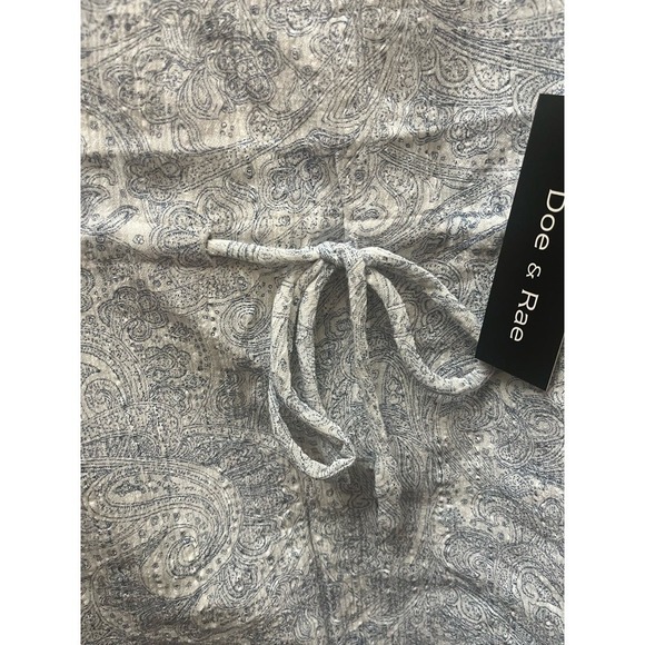 Doe & Rae Paisley top Size small - Picture 4 of 6